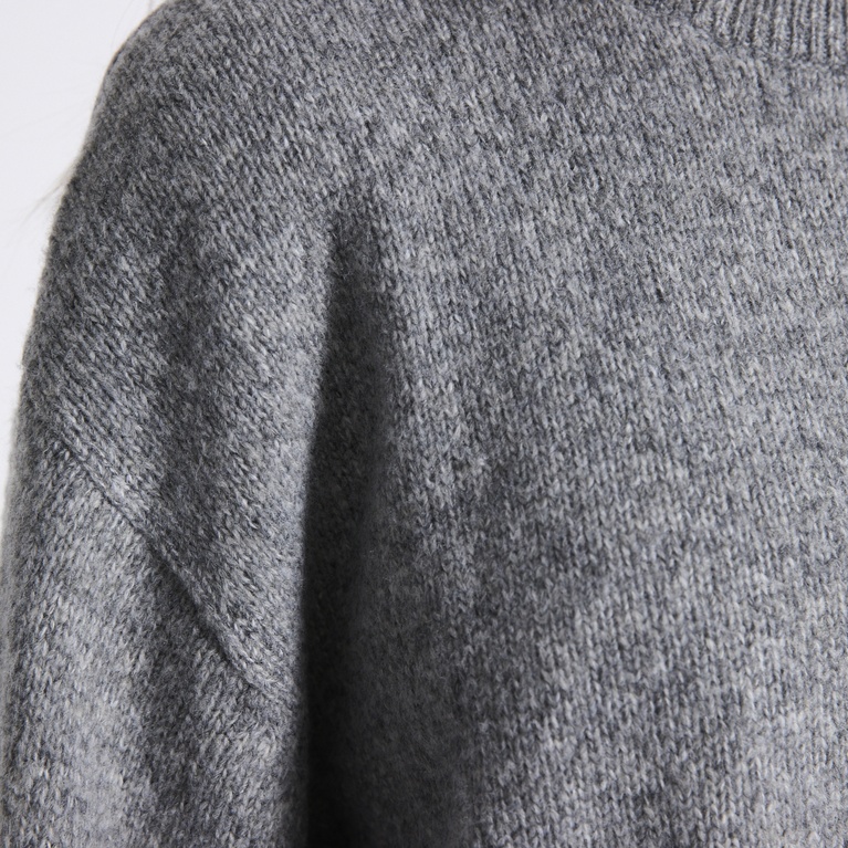 Basic knit sweater "Camilla"
